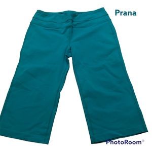Prana Capri Shorts Sz Large Turquoise Green